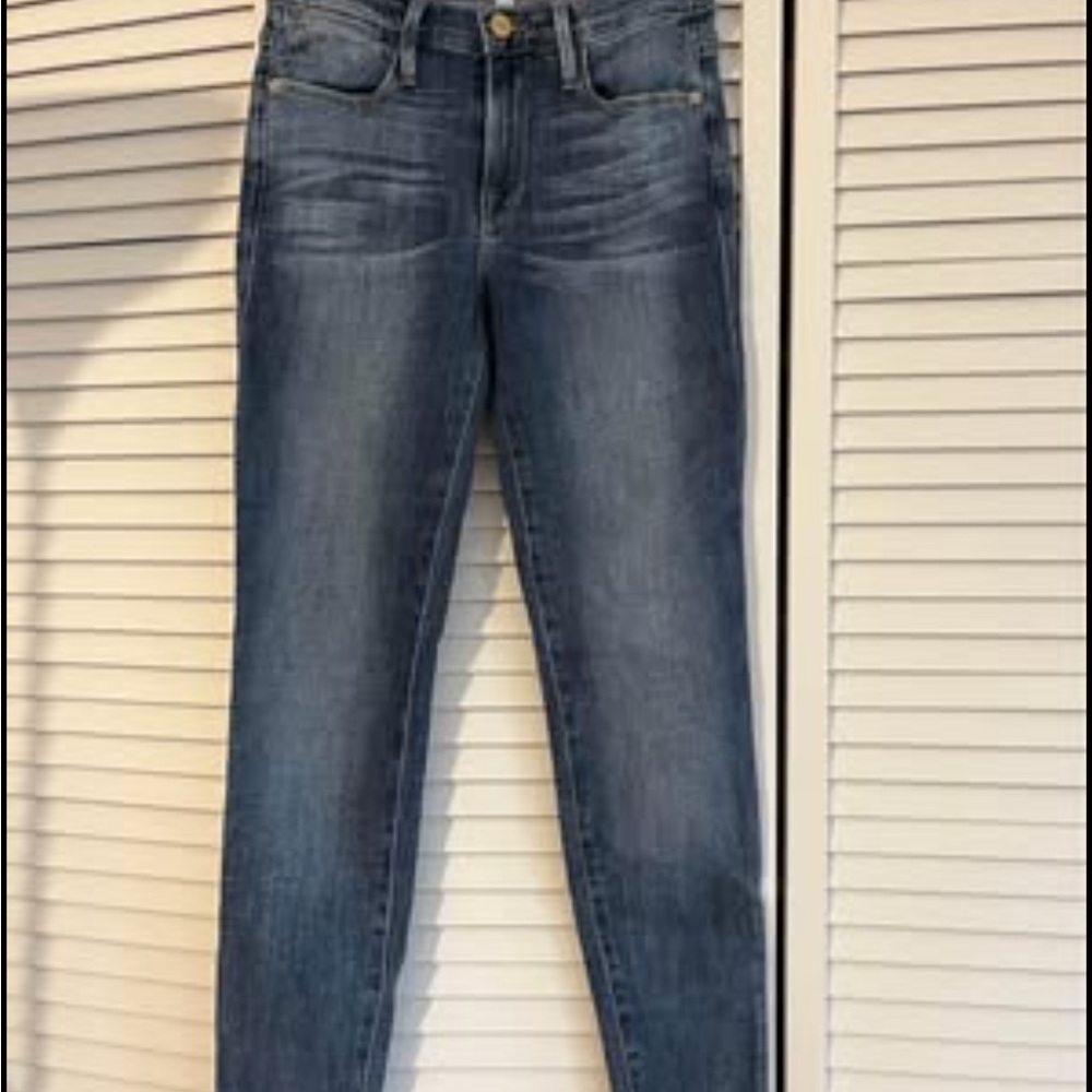 Brand new FRAME Denim Le High Skinny stretch size 24 fray dark bottom/paid $328